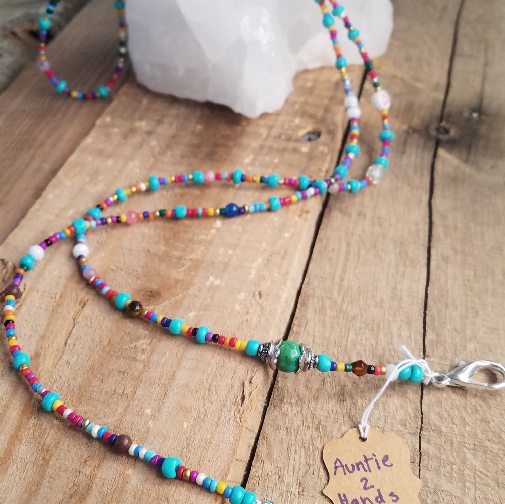 Beaded Mask Chain - Picture 4 of 5